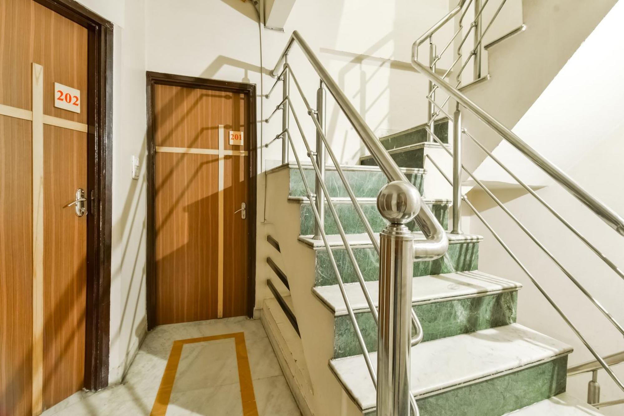 Super Hotel O Rmg Stays Ajmer Buitenkant foto